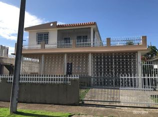 B8 Calle Abeto, Bayamon, PR 00956