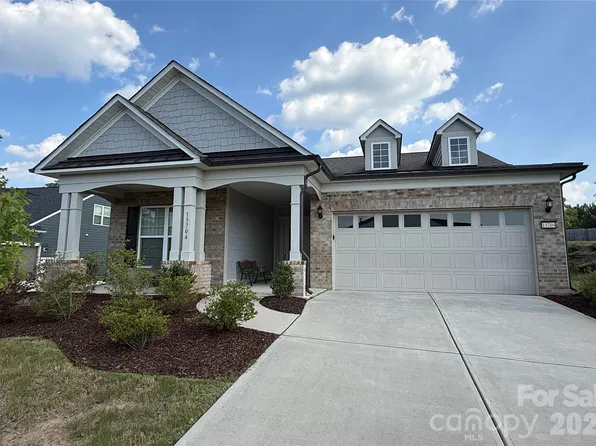 13704 Berkley Ave, Huntersville, NC 28078