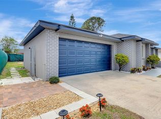523 Floral Dr, Kissimmee, FL 34743