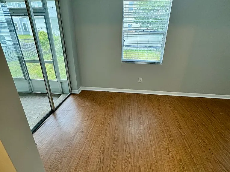 21804 Marlin Ave — Photo 41