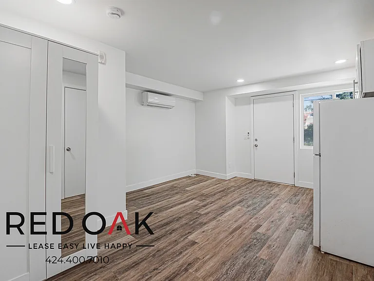 254 S Carondelet St #260-11 — Photo 2