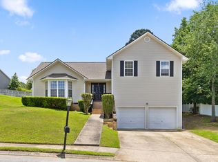 8790 Winterberry Ln, Chattanooga, TN 37421