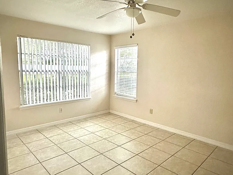 2550 N Alafaya Trl #2110 — Photo 6