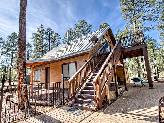 2nd image of 1442 Winter Pine Ln