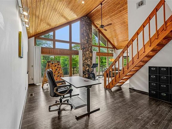 4th image of 8137 Jenkins Rd