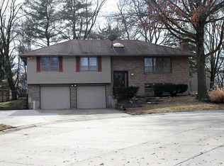 4520 Waterford Ct, Columbia, MO 65203