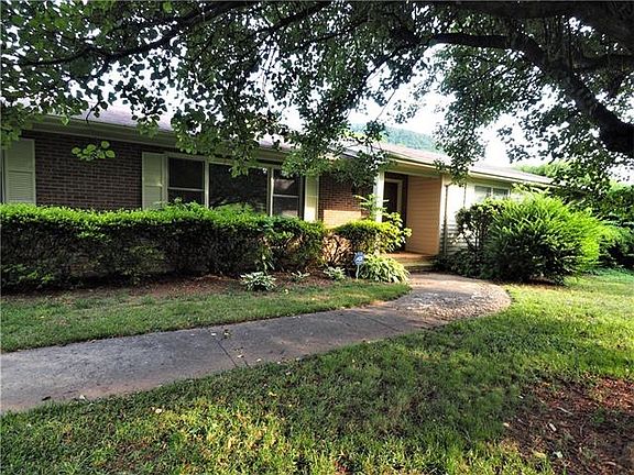 3rd image of 2141 Cedar Rock Estate Dr