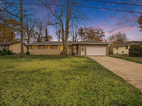 812 Winslow Ct, Muskegon, MI 49441