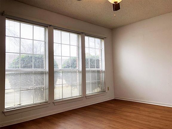 3rd image of 4025 Sendero Trl