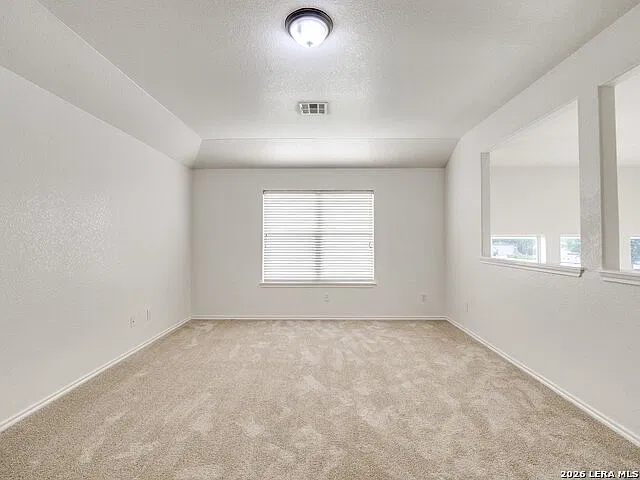 4 bed, 3.0 bath, 2796 sqft, $2,500 — Photo 4