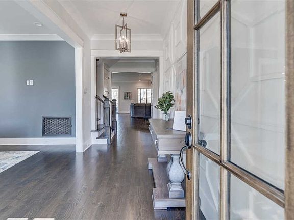 4th image of 1108 Lusitano Ct