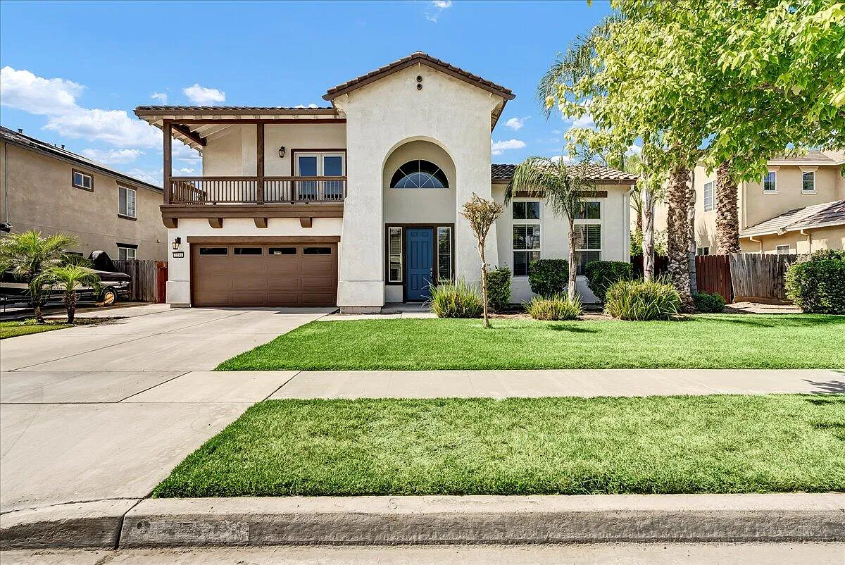 2591 Riviera Court photo 1