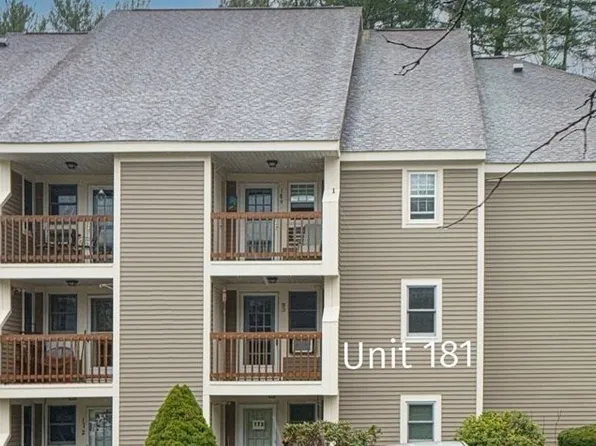 181 Heritage Dr #181, Northbridge, MA 01534