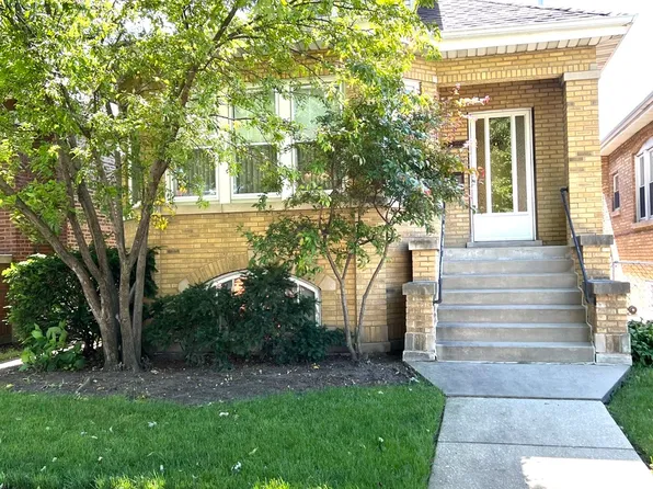 3030 N Marmora Ave, Chicago, IL 60634