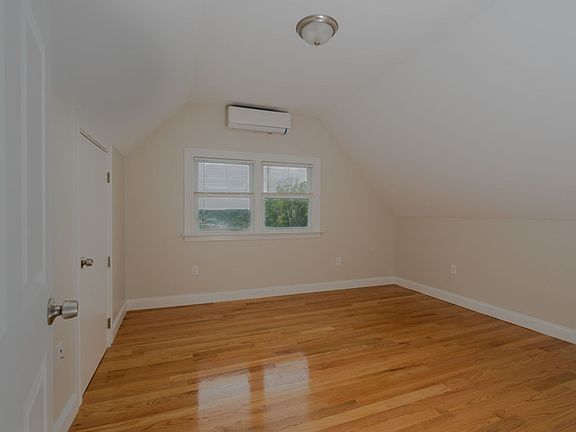 5th image of 11 Park St #3