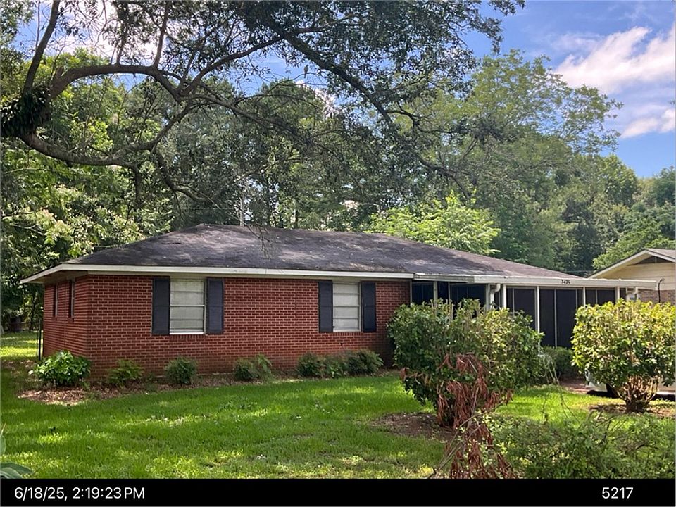 2nd image of 3425 Aristedes Rd
