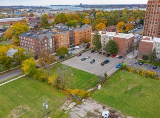 1160 Holcomb Ave #104, Detroit, MI 48214