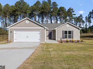 394 Walnut Dr #17, Hartwell, GA 30643
