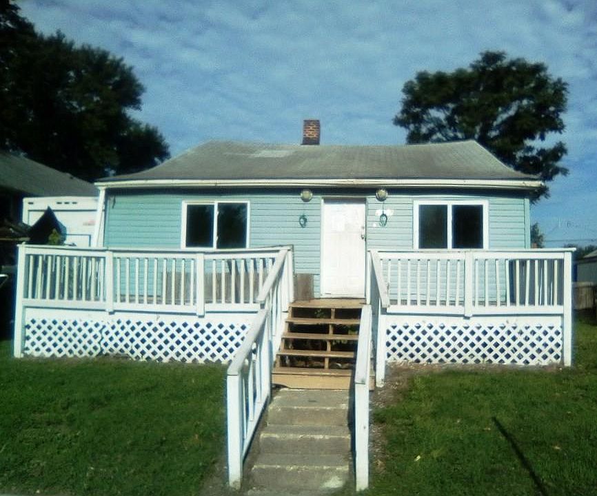 1st image of 2927 Buxton Ave