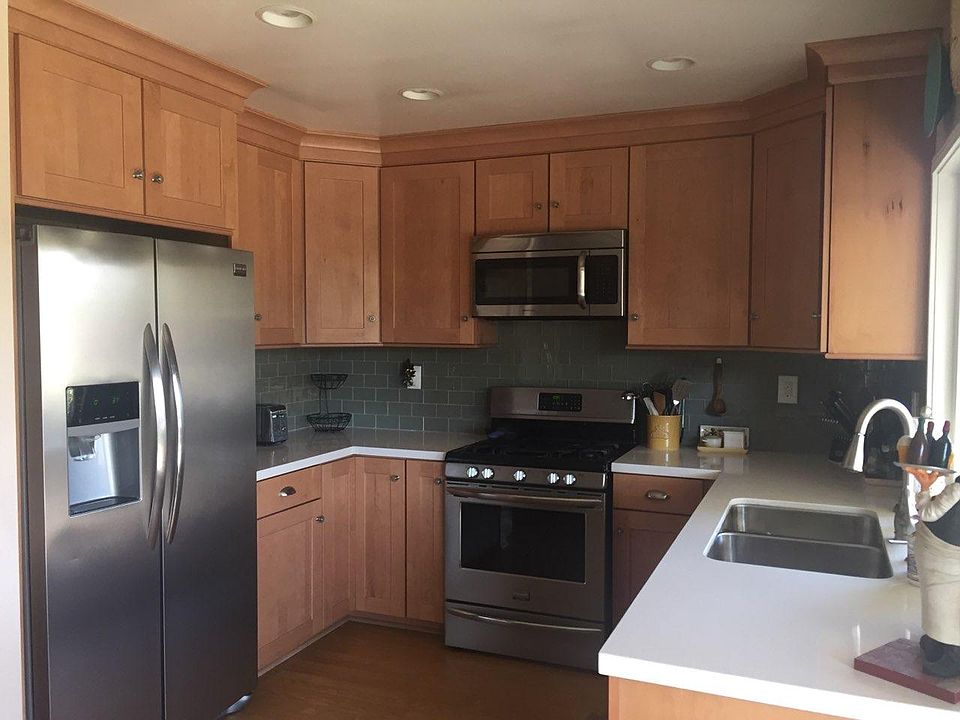 2nd image of 25878 Estaban Dr