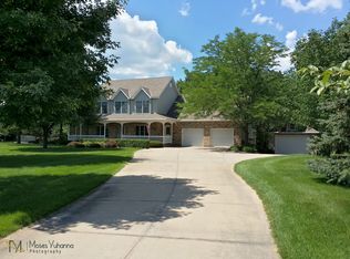 9151 Inverness Cir NW, Ramsey, MN 55303