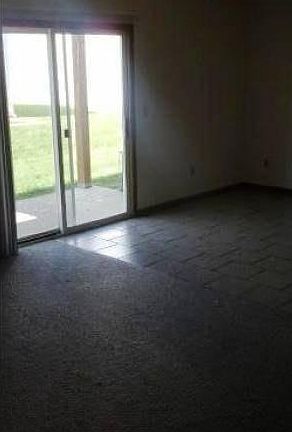 5th image of 3983 Amelia Ave APT 1