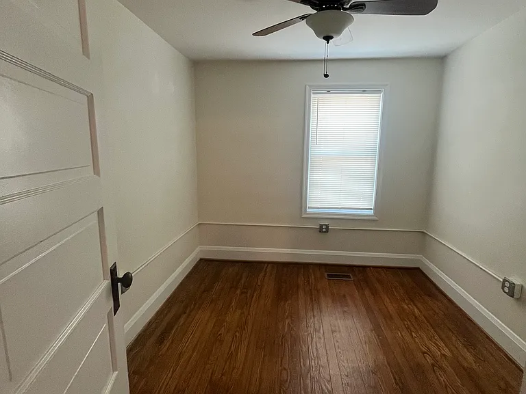 58 W Green St — Photo 8