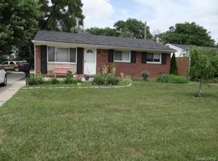 11615 De Clerck Dr, Sterling Heights, MI 48313