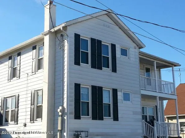 52 W Columbus Ave, Pittston, PA 18640