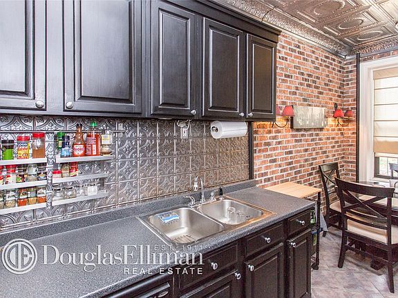 4th image of 16015 Powells Cove Blvd APT D203