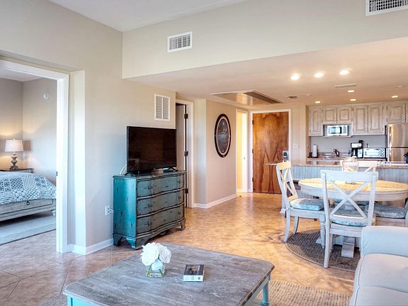 4th image of 257 Sandcastles Ct