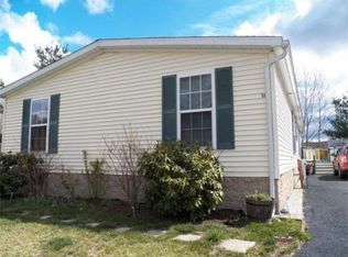 18 Fox Run, Brookfield, MA 01506