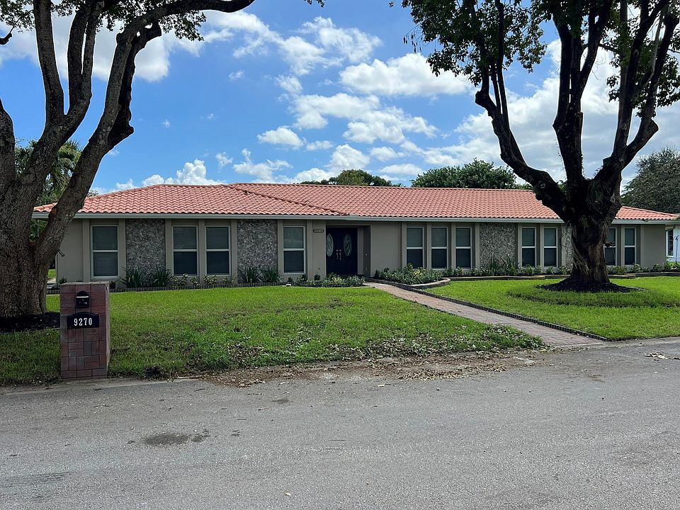 1st image of 9270 NW 16th Street