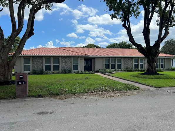 9270 NW 16th Street, Coral Springs, FL 33071