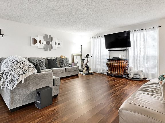 3rd image of 11002 Hammerly Blvd APT 223