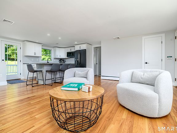 4th image of 9 Cornwall Road