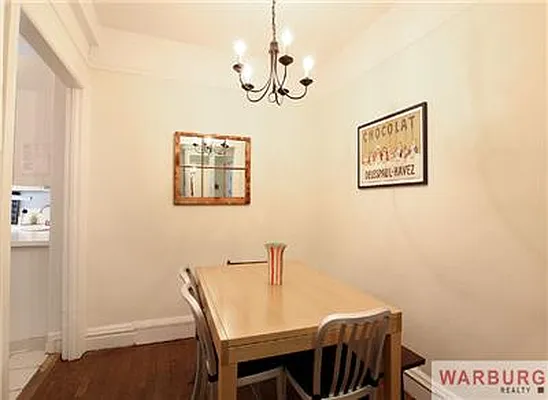 Sold by Warburg | media 17