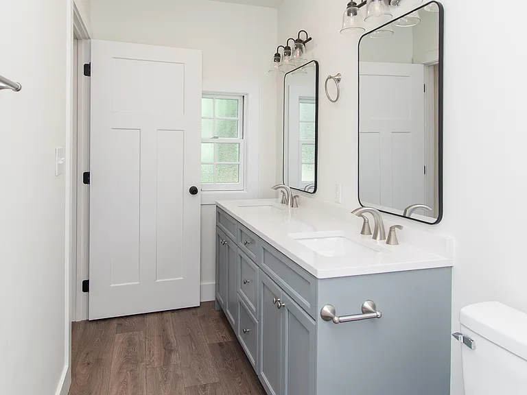 118 Hamilton Rd — Photo 10