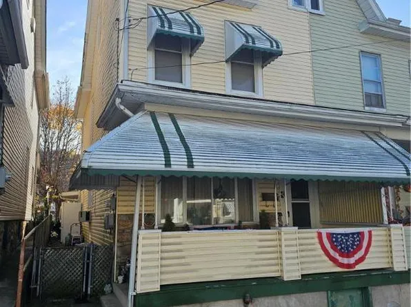 326 W Ridge St, Lansford, PA 18232