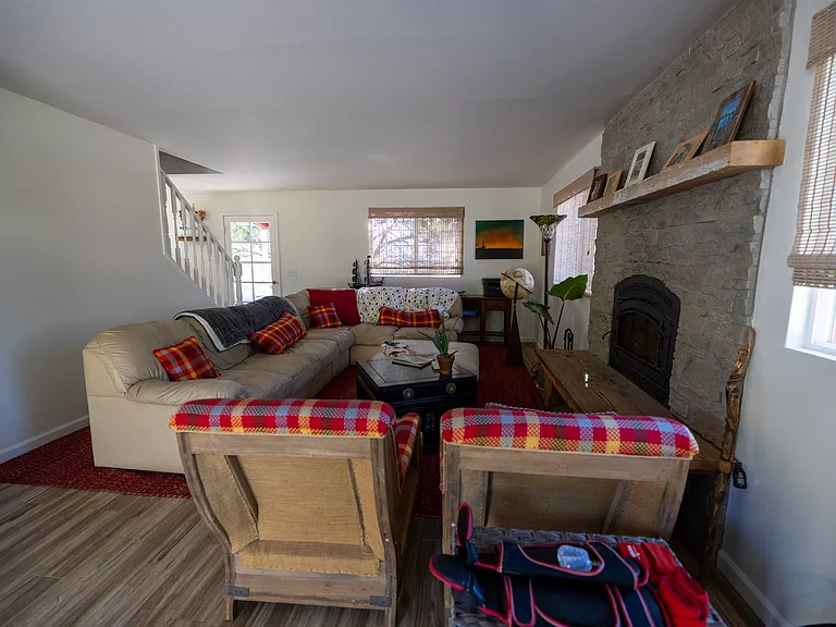 Oak Haven Ln — Photo 48
