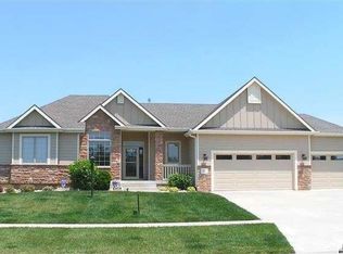 4415 SE Clover Ct, Topeka, KS 66609