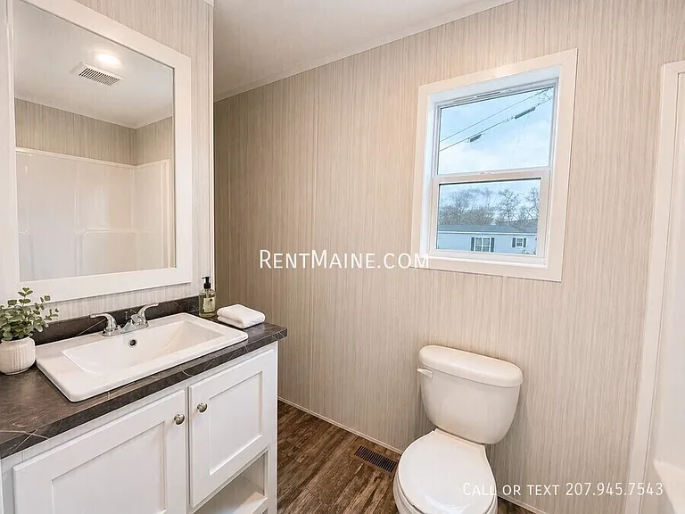 131 D St — Photo 6
