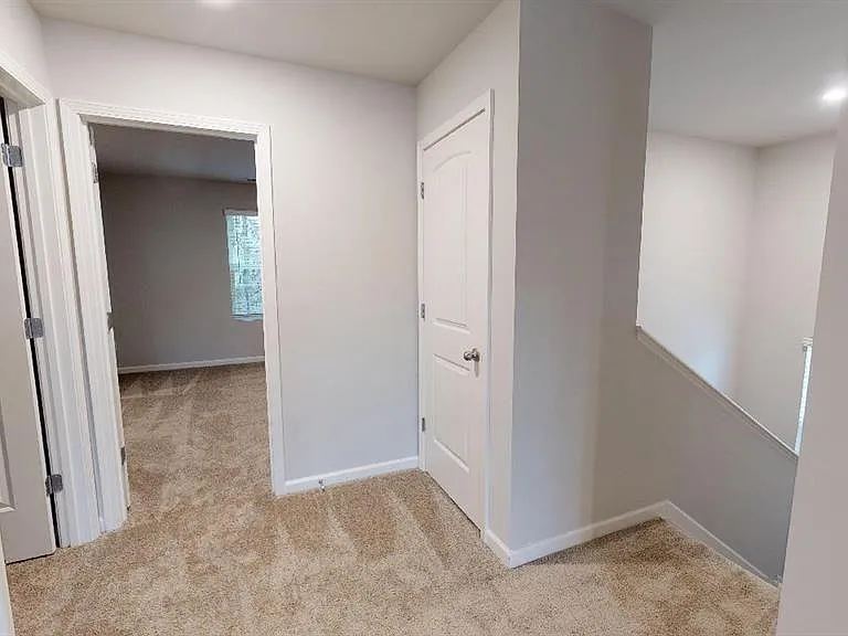 178 Goodall Woods Dr — Photo 10