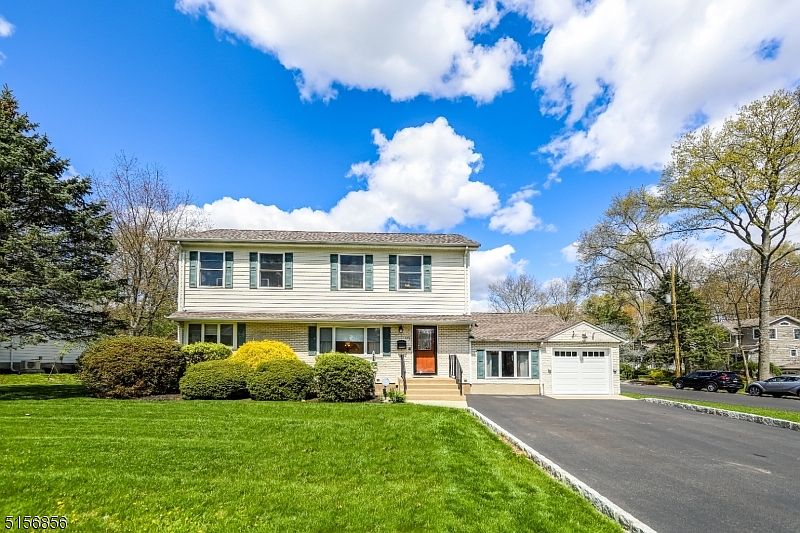 644 Leigh Ter, Township Of Washington, NJ 07676 Zillow