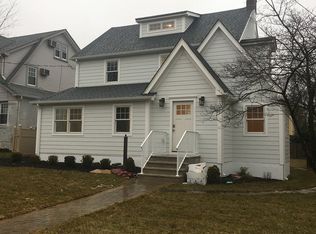 880 Ridgewood Rd, Millburn, NJ 07041