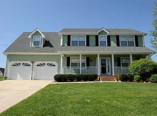 10037 Rolling Wind Dr, Soddy Daisy, TN 37379