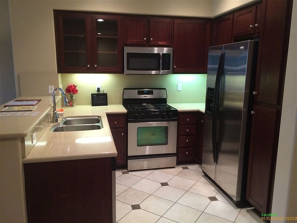 2nd image of 4300 Newton Ave Unit 11