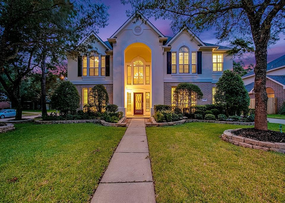 1st image of 22418 Rolling Meadow Ln