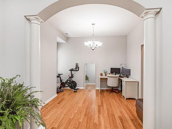 4th image of 9077 Polaris Lakes Dr