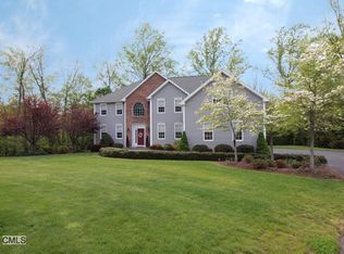 19 Plum Tree Ln, Shelton, CT 06484